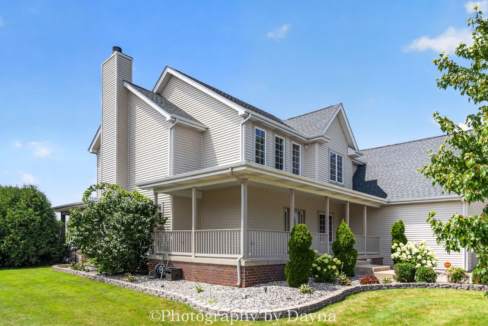 1211 Game Trail North
