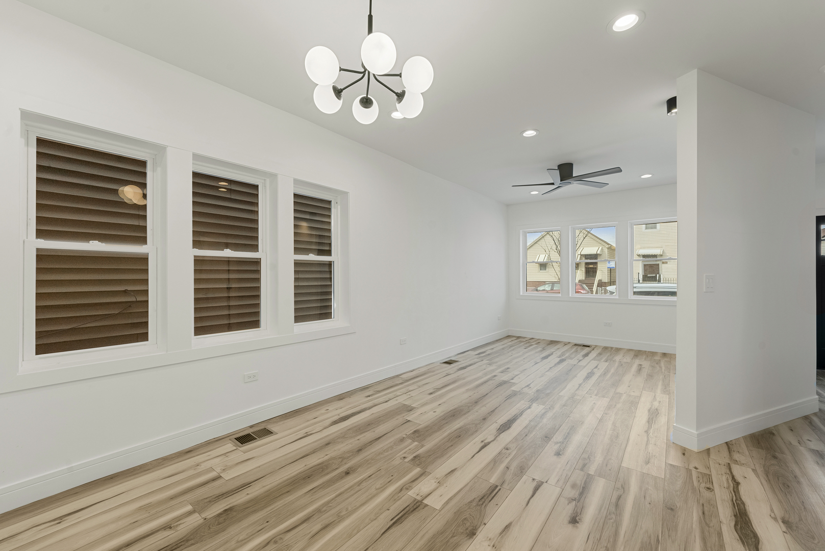 2913 W 38th Street