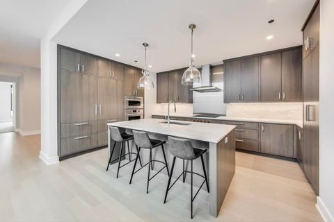 Tiny photo for 1550 N Clark Street #604, Chicago, IL 60610 (MLS # 12493402)