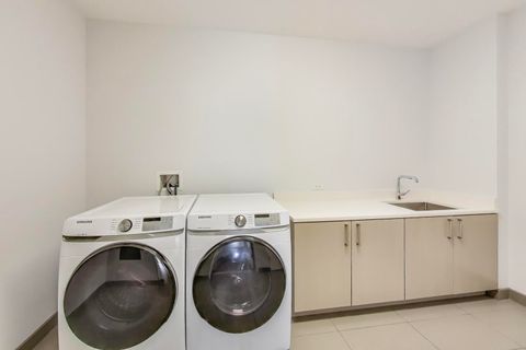 Tiny photo for 1550 N Clark Street #604, Chicago, IL 60610 (MLS # 12493402)