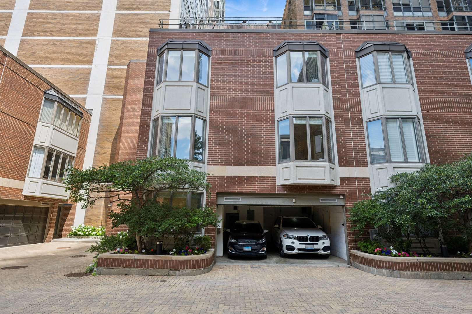 1740 N Clark Street 1730