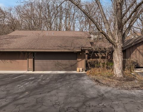 Tiny photo for 42W470 Red Bud Court, St. Charles, IL 60175 (MLS # 12587878)