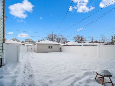 Tiny photo for 10748 S Avenue N Ave, Chicago, IL 60617 (MLS # 12530121)