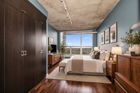 Tiny photo for 1305 S Michigan Avenue #1402, Chicago, IL 60605 (MLS # 12753991)