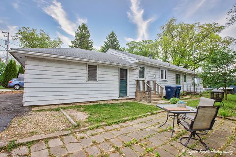 28069 N Lake Drive Wauconda IL 60084