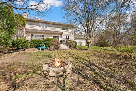Tiny photo for 17583 W Robert Court, Gurnee, IL 60031 (MLS # 12568582)