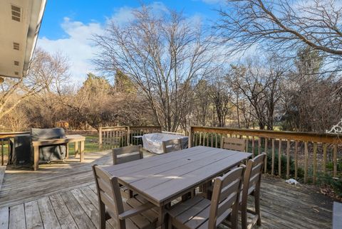 Tiny photo for 17583 W Robert Court, Gurnee, IL 60031 (MLS # 12568582)