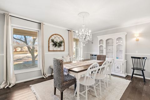 Tiny photo for 17583 W Robert Court, Gurnee, IL 60031 (MLS # 12568582)