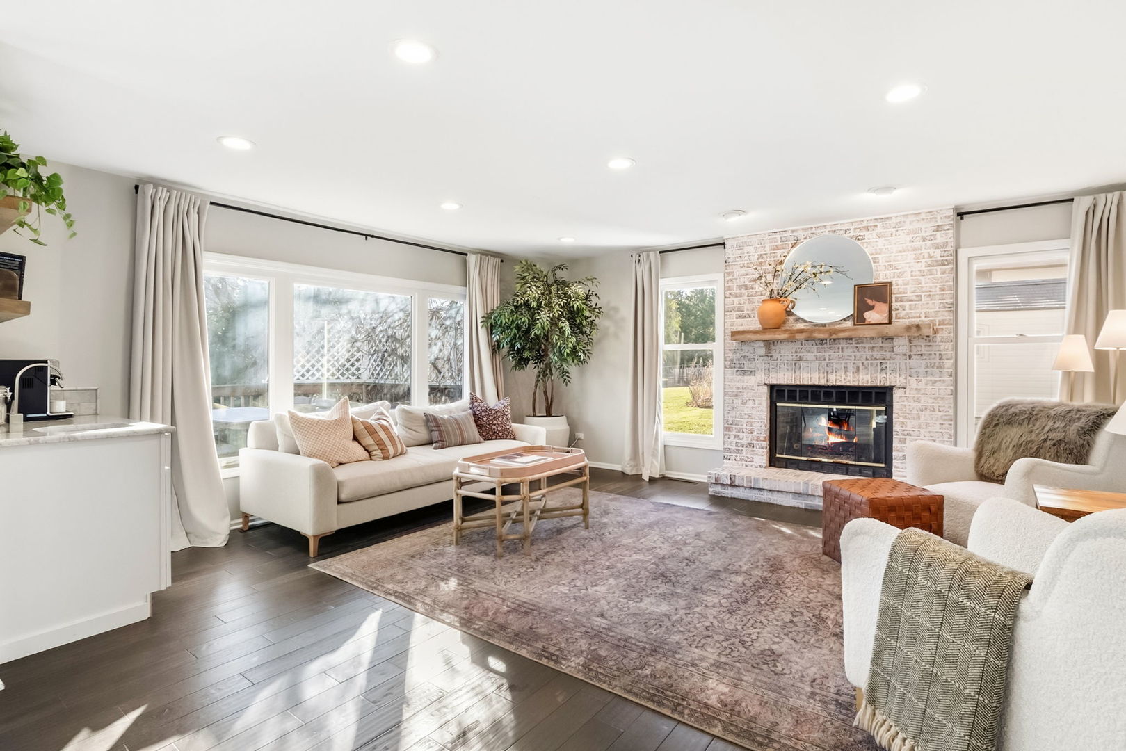 17583 W Robert Court