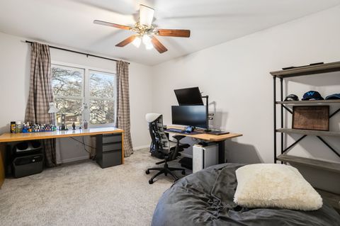 Tiny photo for 17583 W Robert Court, Gurnee, IL 60031 (MLS # 12568582)
