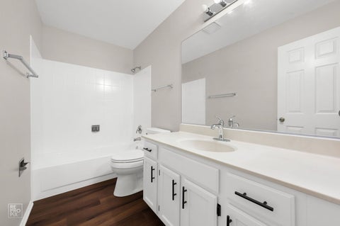 Tiny photo for 83 Plymouth Court, Aurora, IL 60504 (MLS # 12657324)