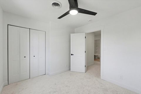 Tiny photo for 1808 Golfview Drive, Urbana, IL 61801 (MLS # 12597348)