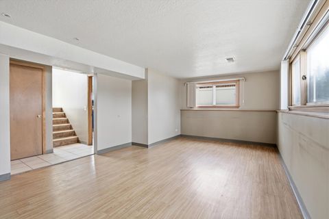 Tiny photo for 130 N Horner Lane, Mount Prospect, IL 60056 (MLS # 12599158)