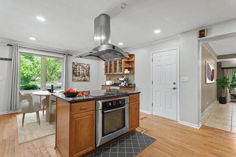 Tiny photo for 2945 Hartzell Street, Wilmette, IL 60091 (MLS # 12744391)