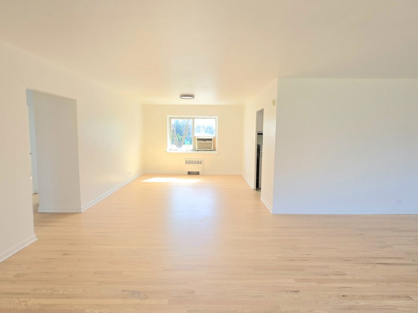 1100 N Harlem Avenue 1