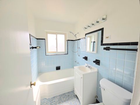 Tiny photo for 1100 N Harlem Avenue #1, River Forest, IL 60305 (MLS # 12601994)