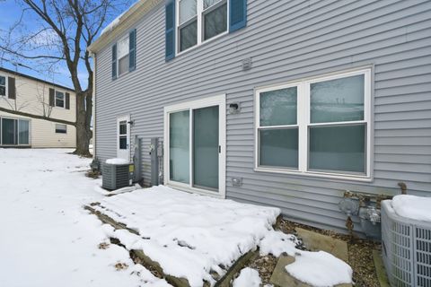 Tiny photo for 2634 Oakshire Court, Aurora, IL 60502 (MLS # 12532232)