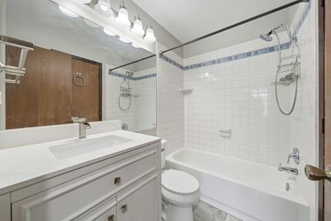 Tiny photo for 2634 Oakshire Court, Aurora, IL 60502 (MLS # 12532232)