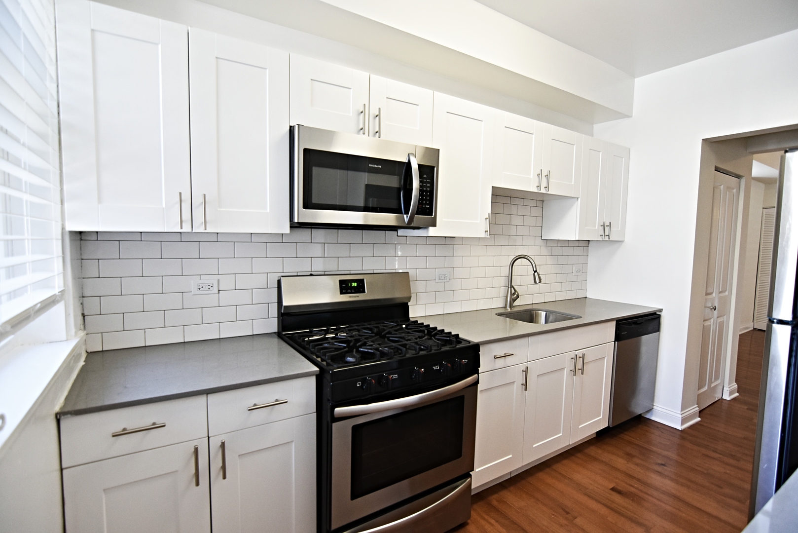 710 W GRACE Street 2