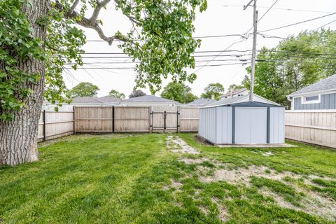 Tiny photo for 7535 Kenton Avenue, Skokie, IL 60076 (MLS # 12656946)