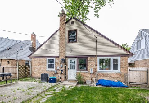 Tiny photo for 7535 Kenton Avenue, Skokie, IL 60076 (MLS # 12656946)
