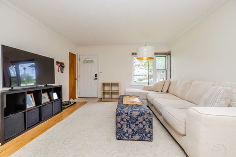 Tiny photo for 7535 Kenton Avenue, Skokie, IL 60076 (MLS # 12656946)