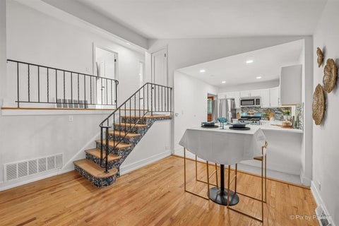 Tiny photo for 714 Western Avenue, Glen Ellyn, IL 60137 (MLS # 12744282)