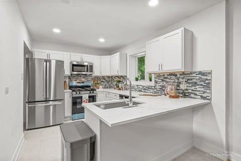 Tiny photo for 714 Western Avenue, Glen Ellyn, IL 60137 (MLS # 12744282)