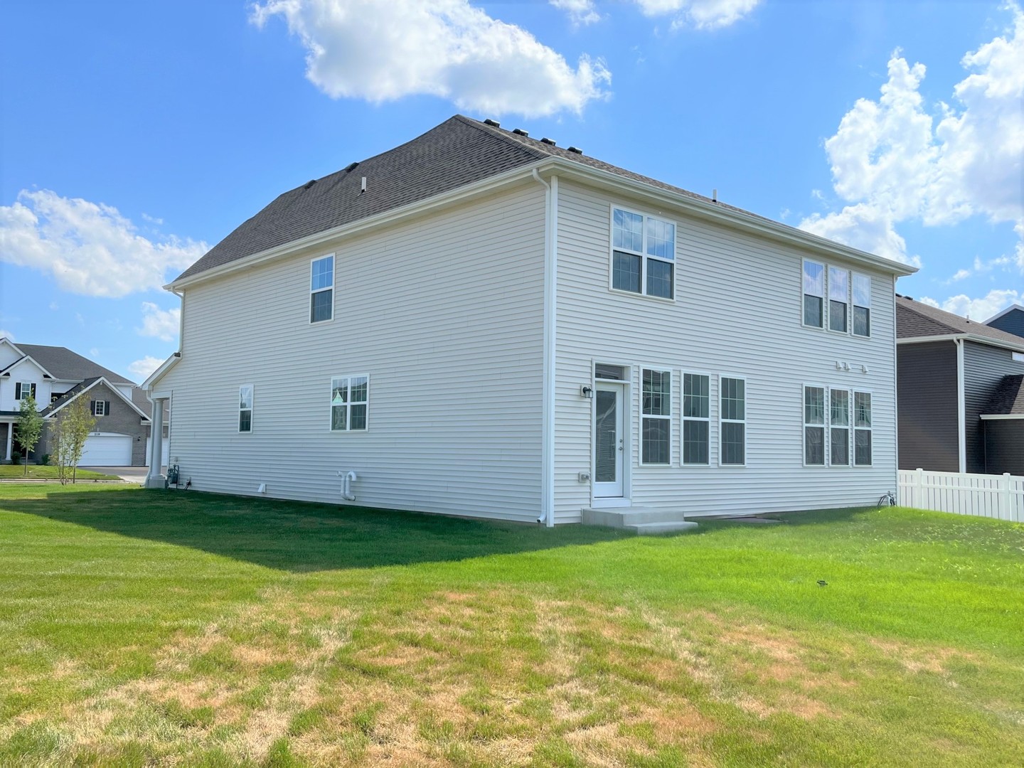 218 Rhinebeck Way