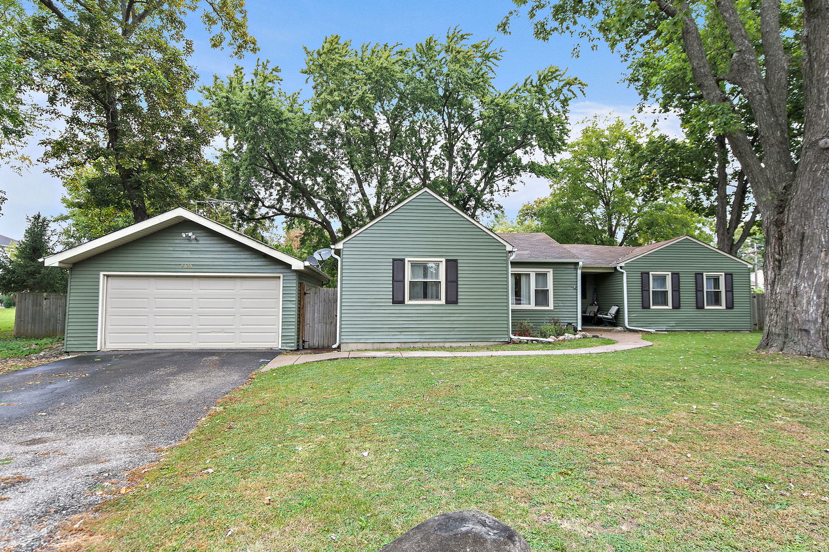 9020 Shady Lane
