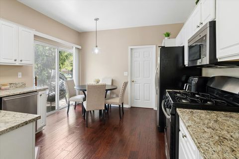 Tiny photo for 1705 Pontarelli Court, Aurora, IL 60504 (MLS # 12626621)