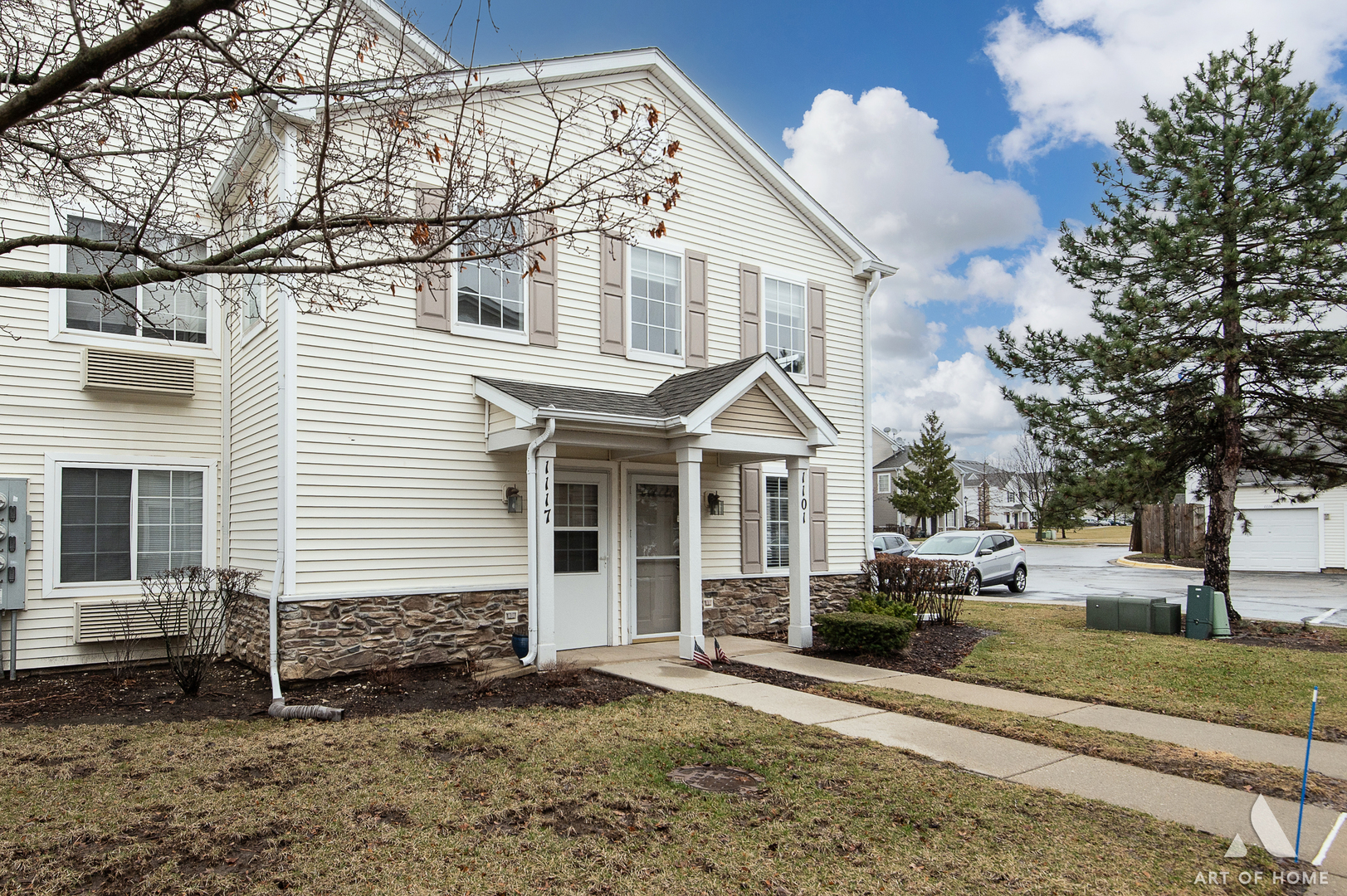 1117 Silverstone Drive 1117