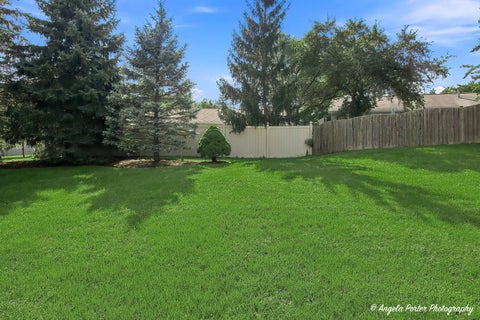 Tiny photo for 872 Harvest Court, Antioch, IL 60002 (MLS # 12765027)
