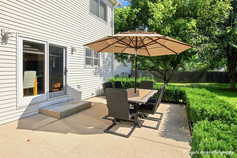 Tiny photo for 872 Harvest Court, Antioch, IL 60002 (MLS # 12765027)