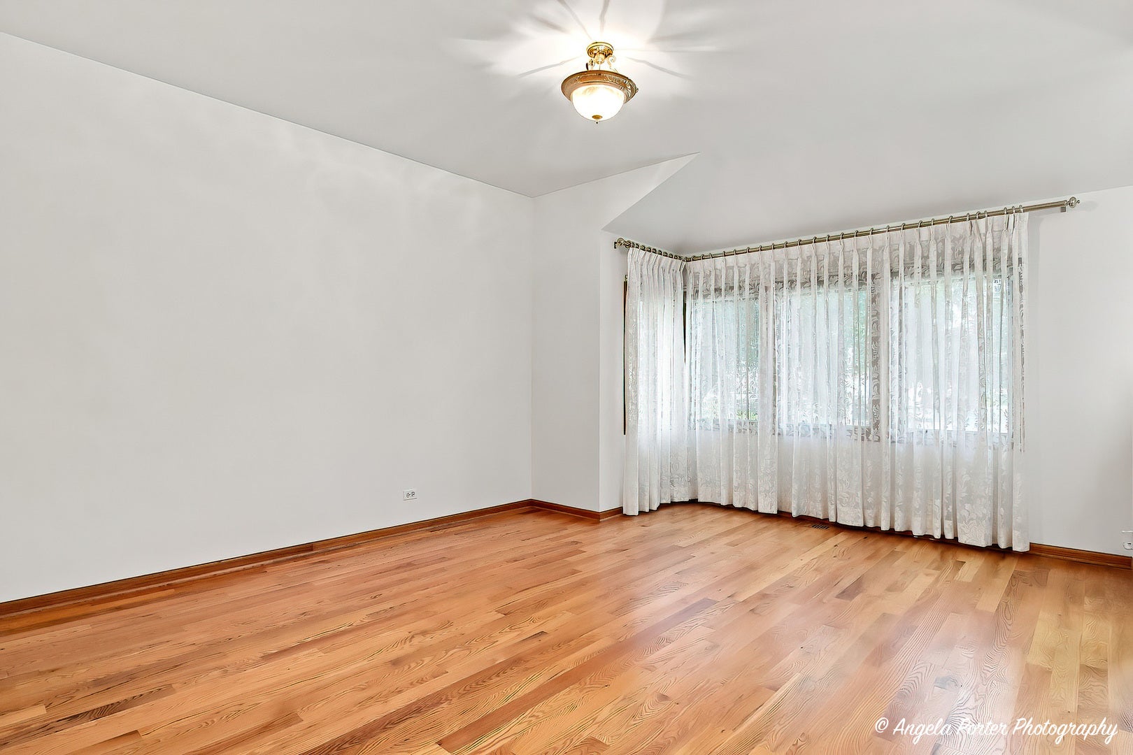 872 Harvest Court
