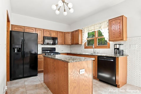 Tiny photo for 872 Harvest Court, Antioch, IL 60002 (MLS # 12765027)
