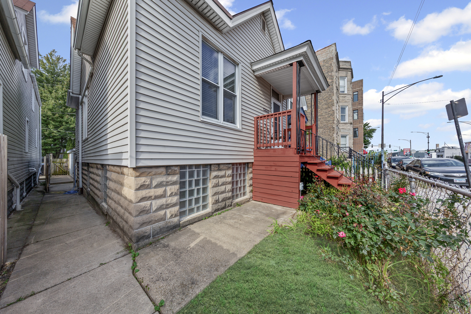 2954 N Elston Avenue