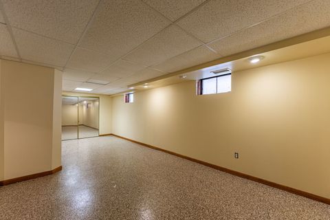 Tiny photo for 616 S Ahrens Avenue, Lombard, IL 60148 (MLS # 12527089)