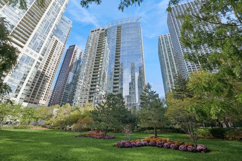 Tiny photo for 201 N Westshore Drive #1702, Chicago, IL 60601 (MLS # 12501574)