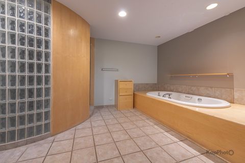 Tiny photo for 913 W Van Buren Street #1A, Chicago, IL 60607 (MLS # 12555251)