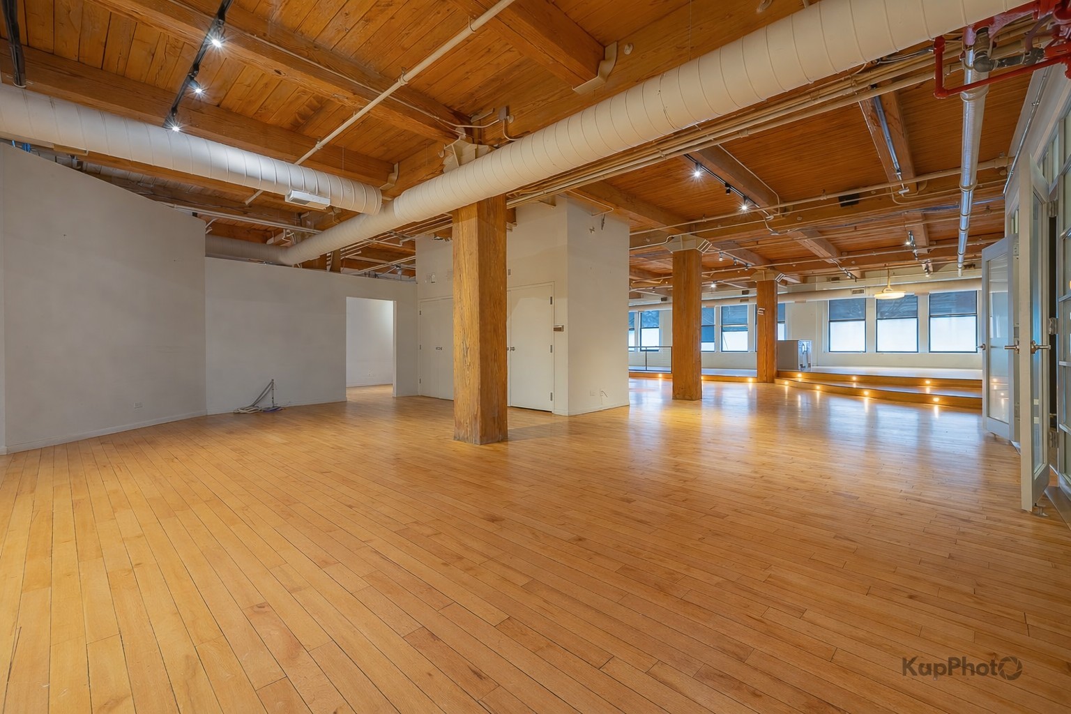 913 W Van Buren Street 1A