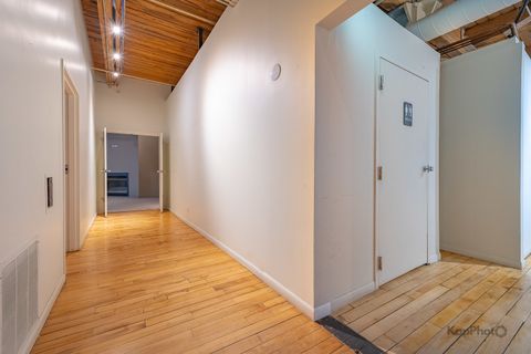 Tiny photo for 913 W Van Buren Street #1A, Chicago, IL 60607 (MLS # 12555251)