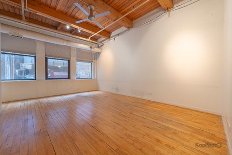 Tiny photo for 913 W Van Buren Street #1A, Chicago, IL 60607 (MLS # 12555251)