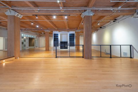 Tiny photo for 913 W Van Buren Street #1A, Chicago, IL 60607 (MLS # 12555251)