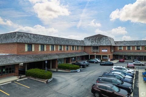 106 Barrington Commons Court Barrington IL 60010