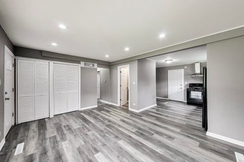 Tiny photo for 2414 Circle Drive, Hazel Crest, IL 60429 (MLS # 12630215)