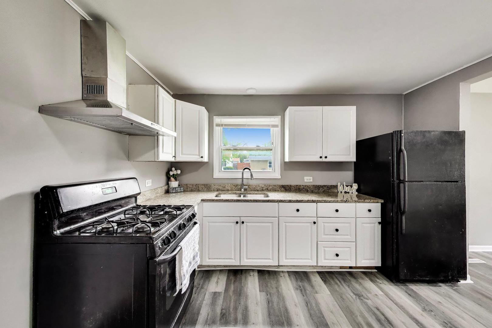 2414 Circle Drive