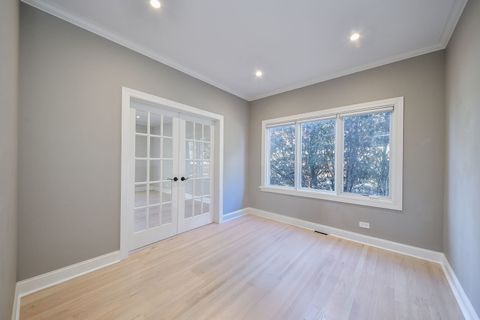 Tiny photo for 24 Winners Cup Circle, Wheaton, IL 60189 (MLS # 12577223)