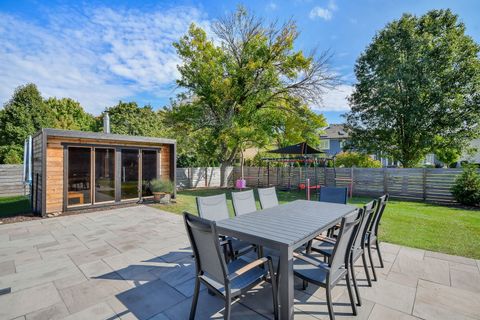 Tiny photo for 24 Winners Cup Circle, Wheaton, IL 60189 (MLS # 12577223)