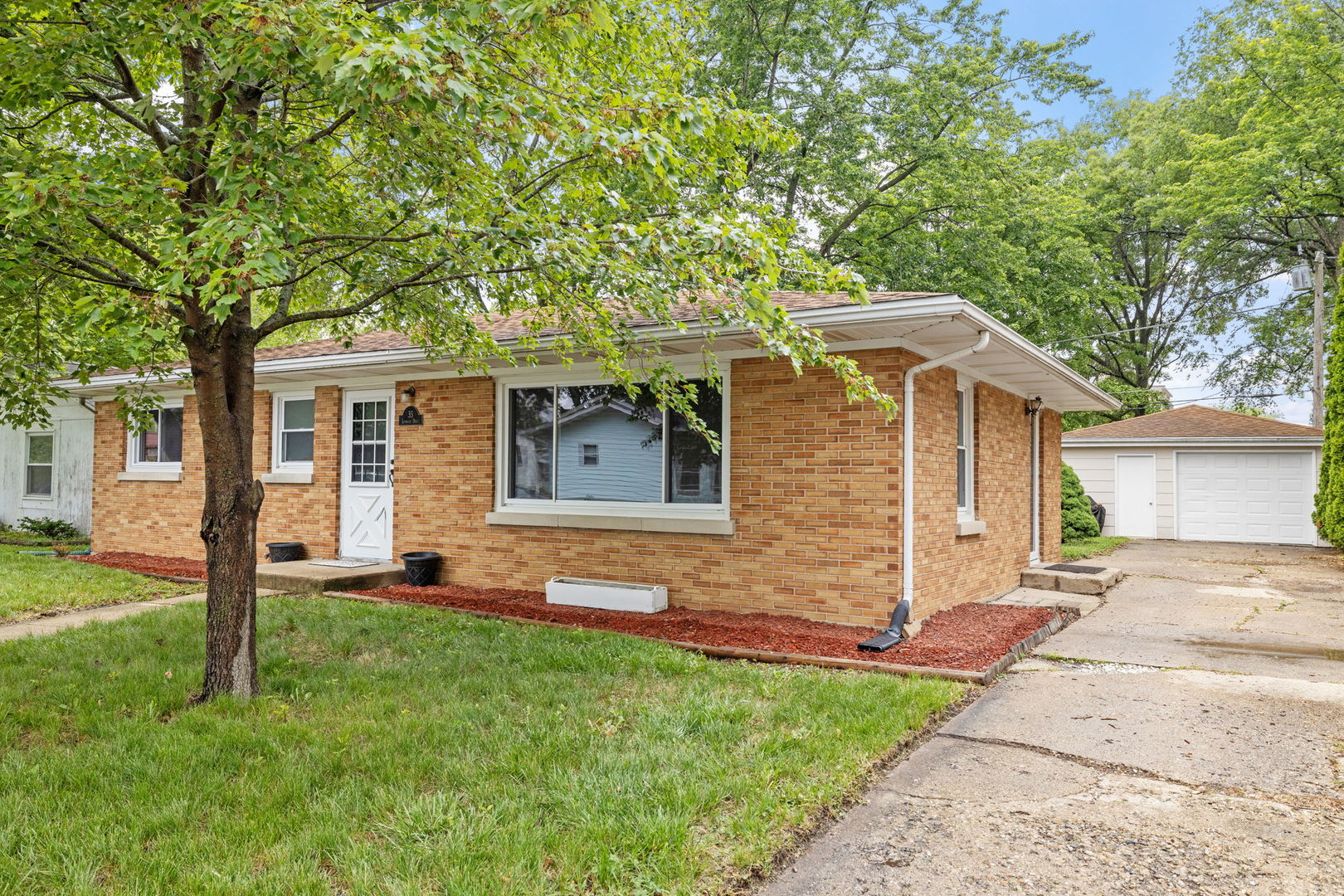 35 Lynwood Drive